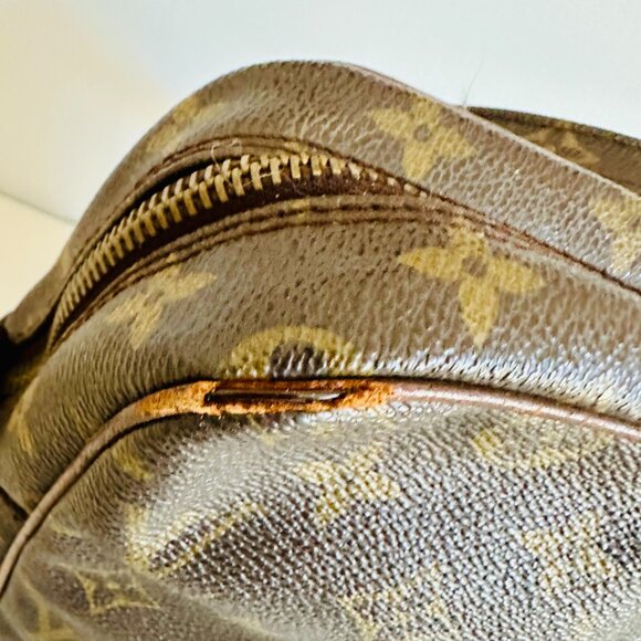 VINTAGE LOUIS VUITTON AMAZONE MONOGRAM CANVAS MESSENGER SHOULDER BAG - Picture 11 of 16